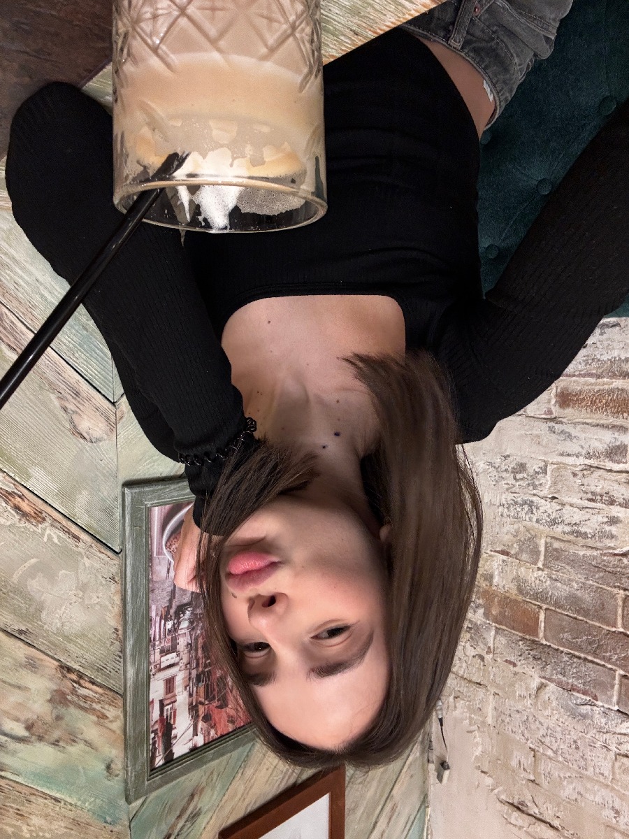 Fresh photos, fresh mood — Tina online in Mbuji-Mayi